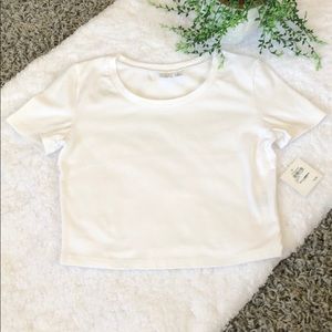 BP cropped tee shirt